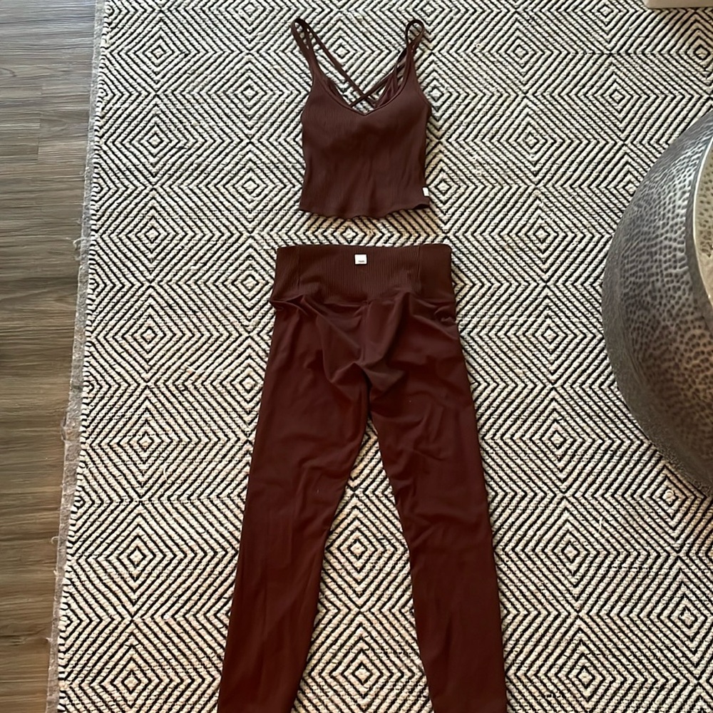 Vuori brown set size M